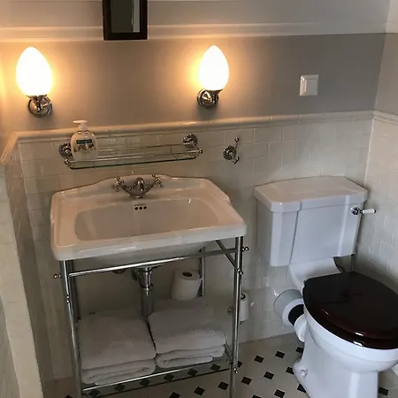 Arctic Garden Konukevi *