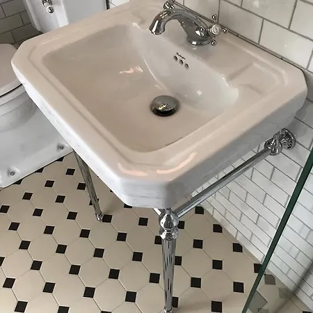 Arctic Garden Lodingen