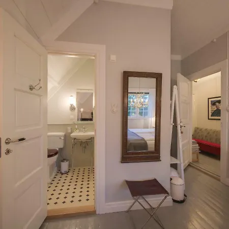 Arctic Garden Konukevi *