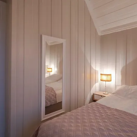 Arctic Garden * Lodingen