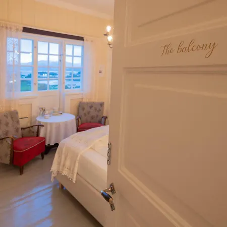 Konukevi Arctic Garden