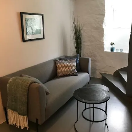 Arctic Garden Guest house Lodingen