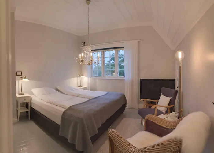 בית הארחה Arctic Garden *