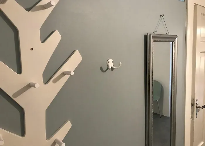 Arctic Garden בית הארחה *